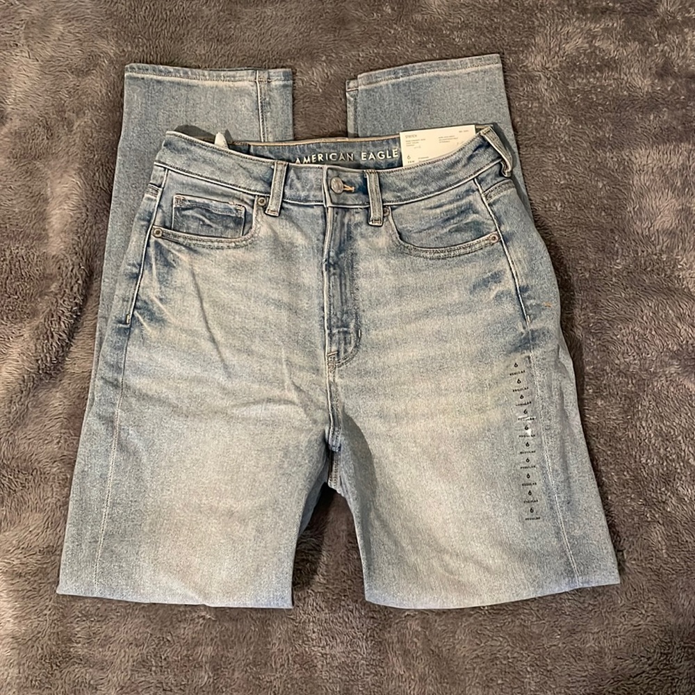 American Eagle Mom Jeans